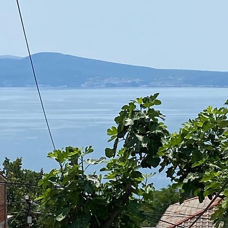 Modern Couples Coastal Getaway Mm Apartment Crikvenica Bagian luar foto