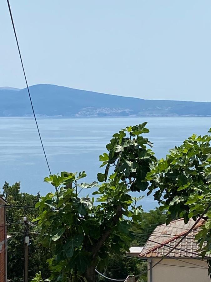 Modern Couples Coastal Getaway Mm Apartment Crikvenica Bagian luar foto